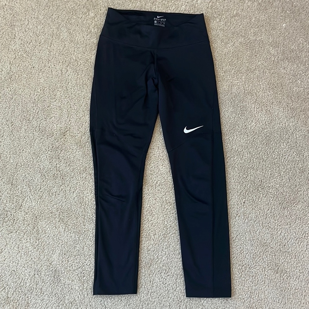 Nike Dri-Fit Women’s Power Fly Victory Black Mesh Back Capri Leggings - Size XS